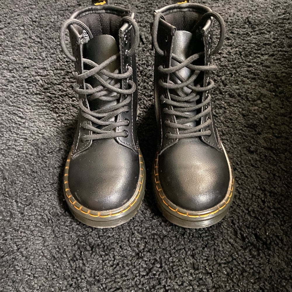 Dr. Martens Kids Black Lace-Up Boots